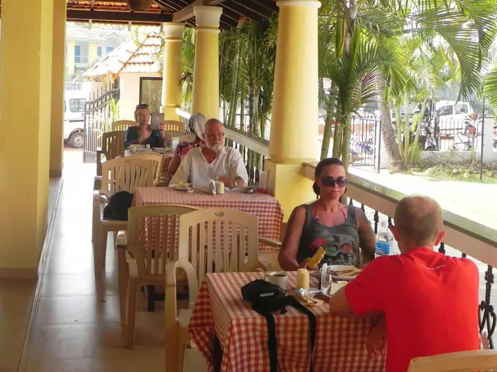 Бага: Riverside Regency Resort