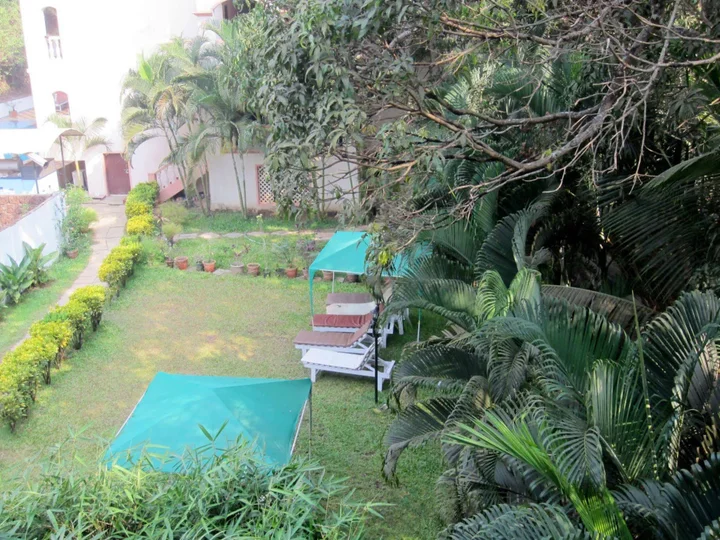 Бага: Riverside Regency Resort