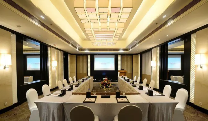 Райпур: The Gateway Hotel GE Road