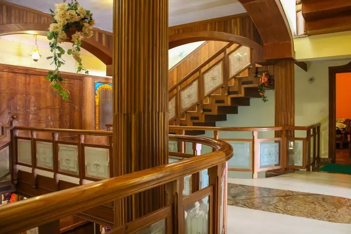 Кодайканал: Wood Palace