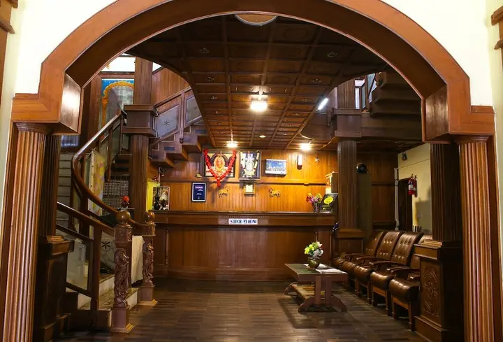 Кодайканал: Wood Palace