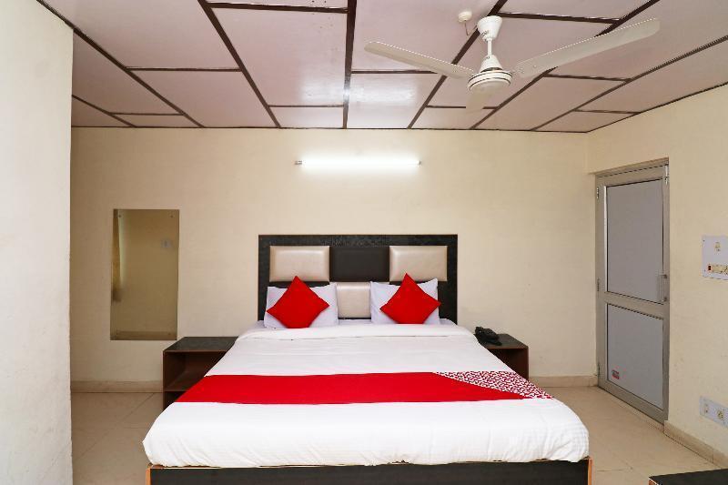 Дармсала: OYO 24525 Hotel Country Lodge