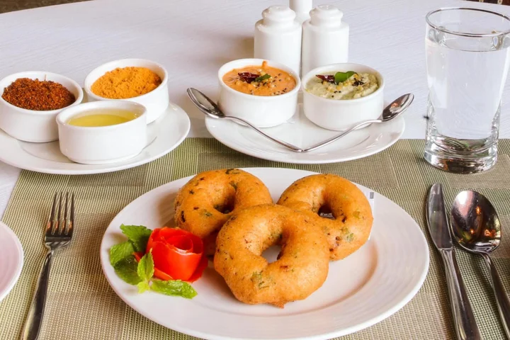 Батасингарам: Ramoji Film City Shantiniketan
