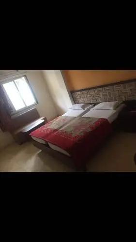 Нашик: Hotel Saffronn