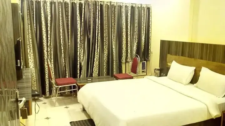 Лонавала: Hotel Royal Park
