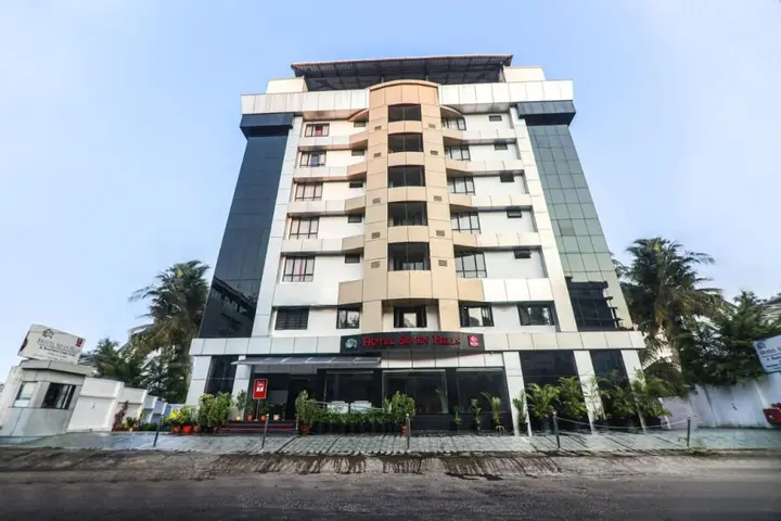 Тируванантапурам: The Seven Hills Hotel