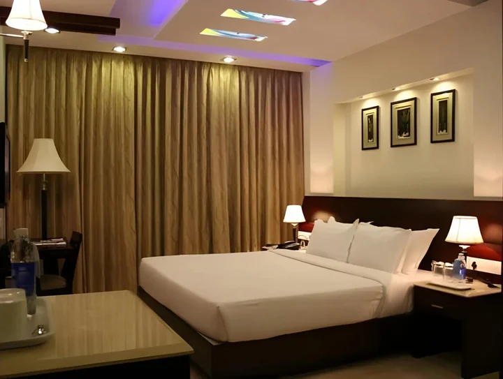 Бангалор: Hotel Abhimaani Vasathi