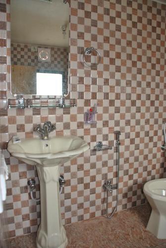Шринагар: Hotel Kashmir Inn
