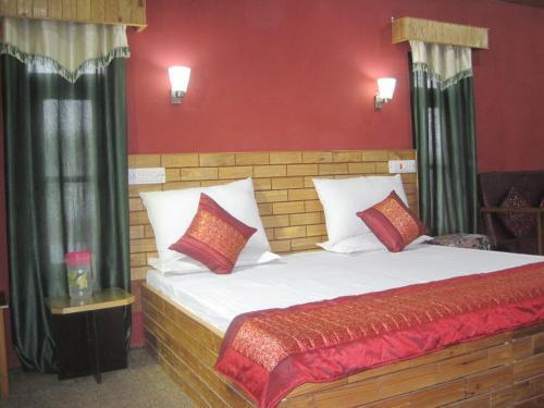 Шринагар: Hotel Kashmir Inn