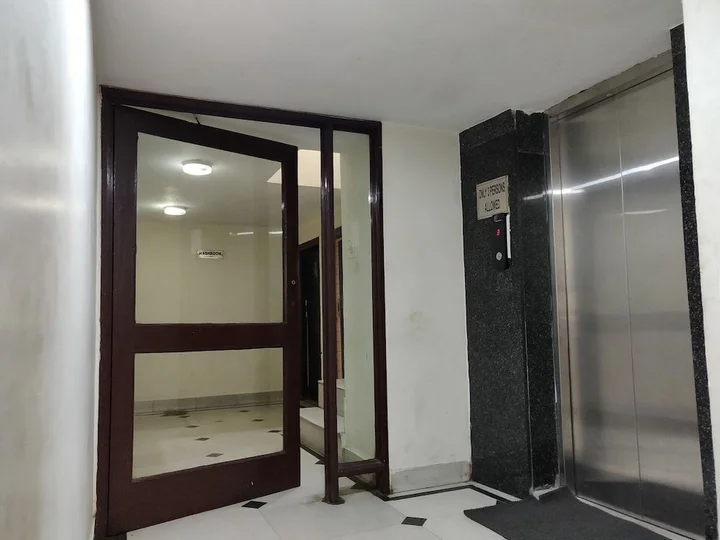 Катра: Hotel Premier