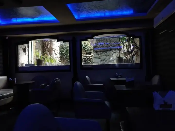 Катра: Hotel Premier
