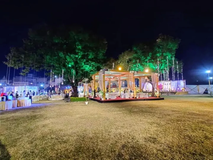 Бхопал: Noor-Us-Sabah Palace