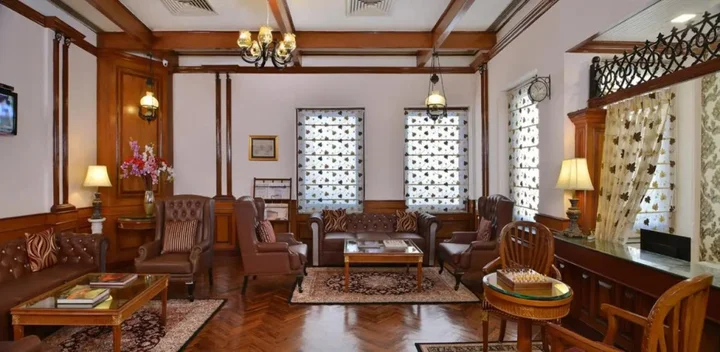 Бхопал: Noor-Us-Sabah Palace