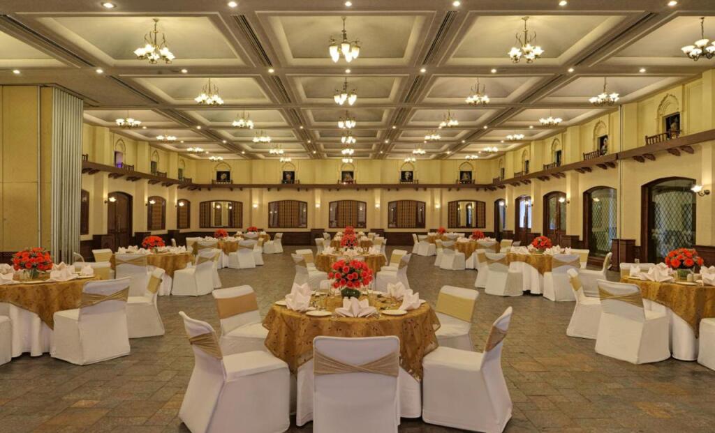 Бхопал: Noor-Us-Sabah Palace