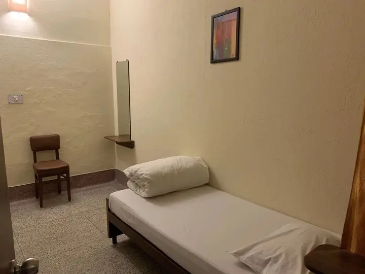 Силигури: Hotel Saluja