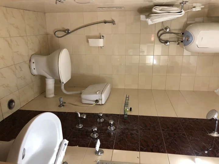 Силигури: Hotel Saluja