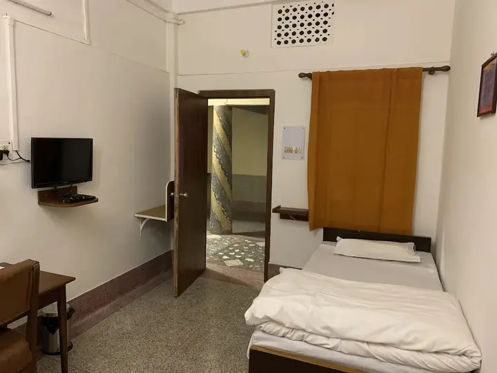 Силигури: Hotel Saluja