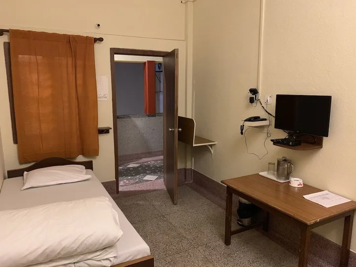 Силигури: Hotel Saluja