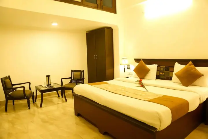 Дехрадун: Hotel Kamla Palace