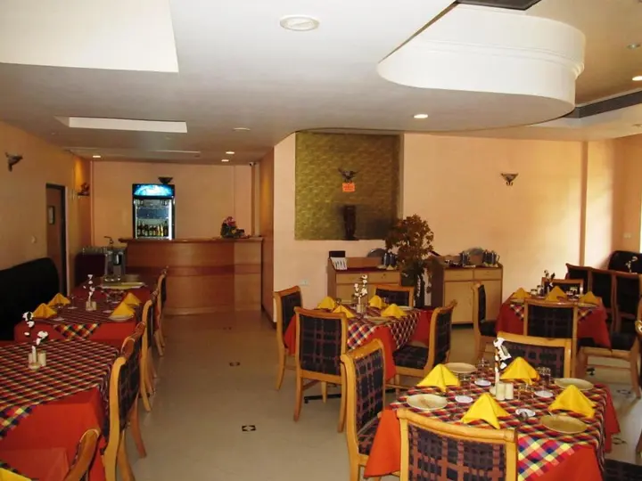 Панаджи: The Menino Regency Hotel