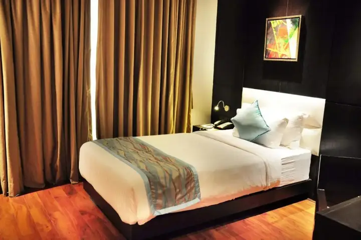 Колката: Senses Hotel