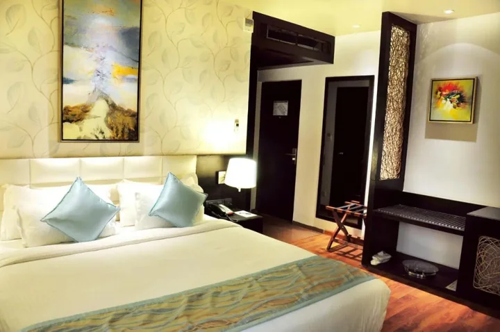 Колката: Senses Hotel