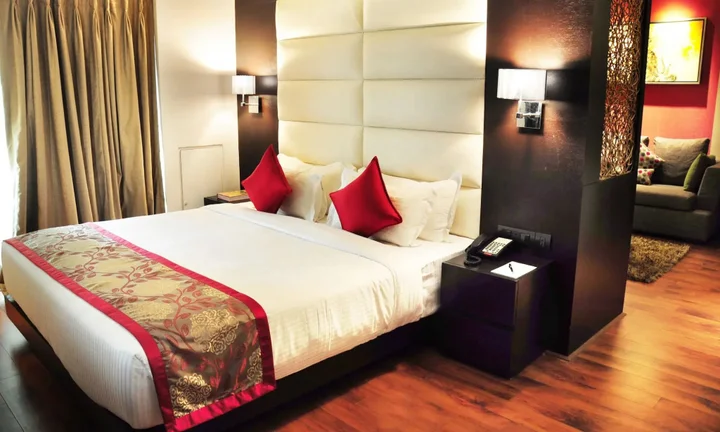 Колката: Senses Hotel