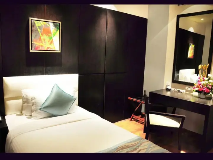 Колката: Senses Hotel