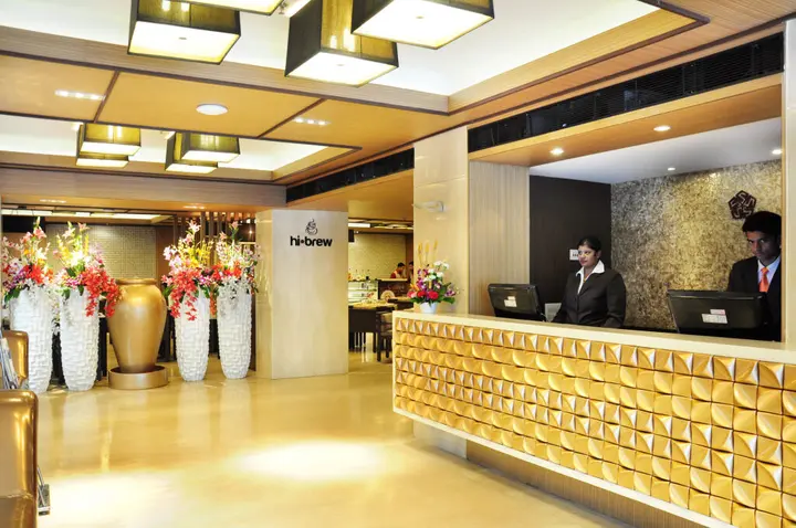 Колката: Senses Hotel