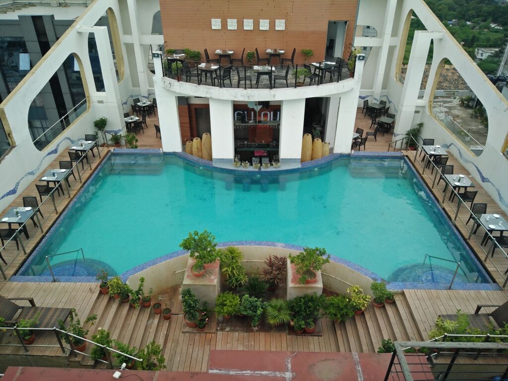 Колката: Senses Hotel