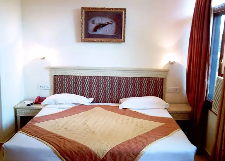 Казаули: Surya RockRose Resort