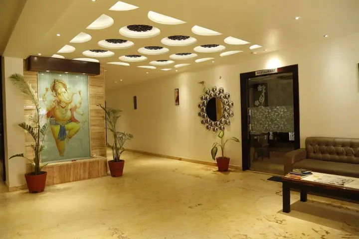 Агра: Hotel Idea Inn