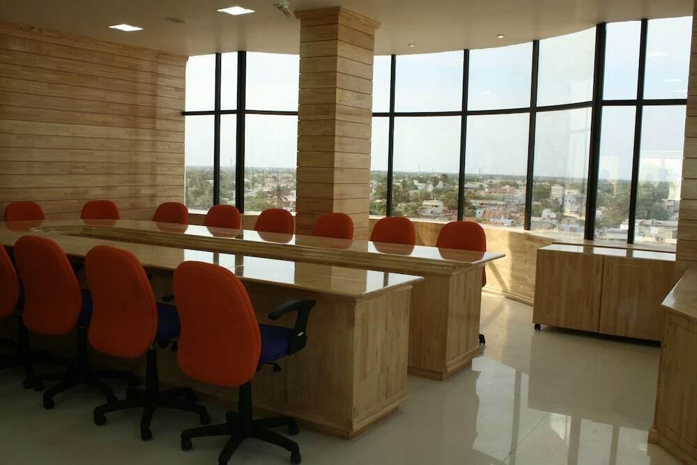 Тутикорин: Hotel Dsf Grand Plazas