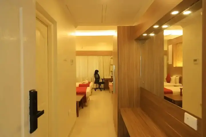 Тутикорин: Hotel Dsf Grand Plazas