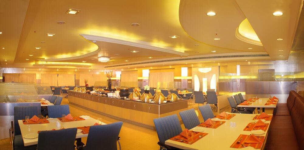 Тутикорин: Hotel Dsf Grand Plazas
