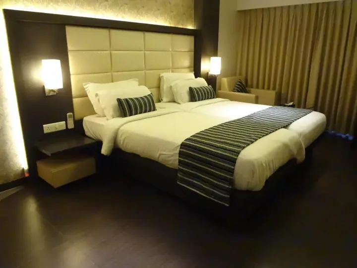 Мумбаи: Galaxy Hotel