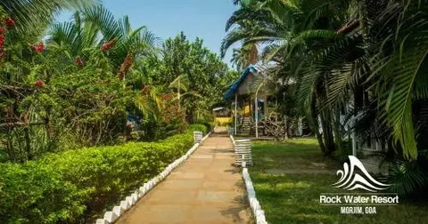 Морджим: Rock Water Resort