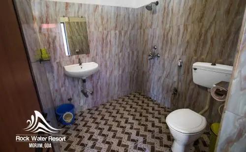Морджим: Rock Water Resort