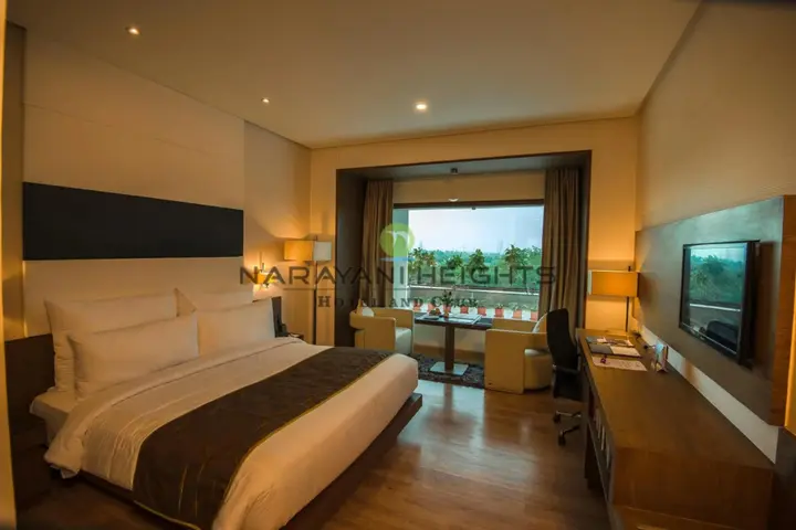 Ахмедабад: Narayani Heights Hotel and Resort