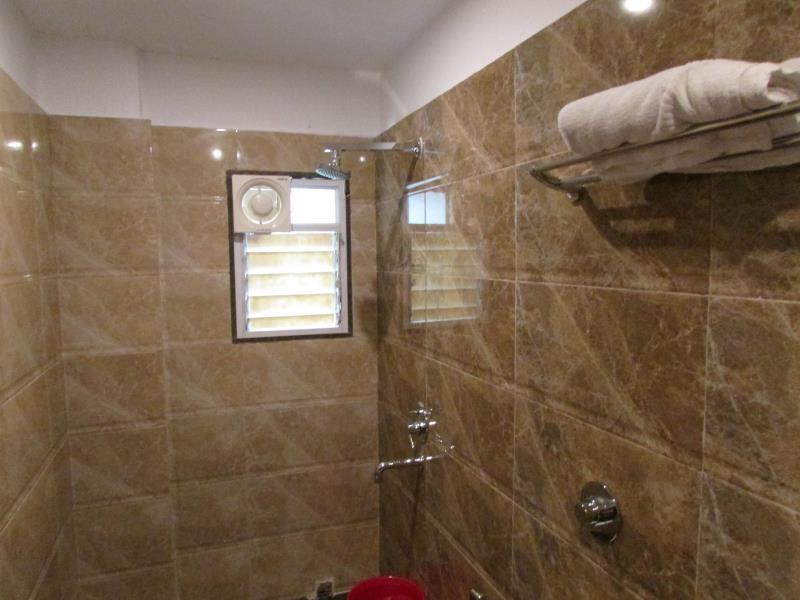 Болпур: Sremon Inn