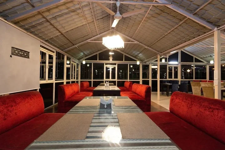 Куфри: Maple Resort Chail