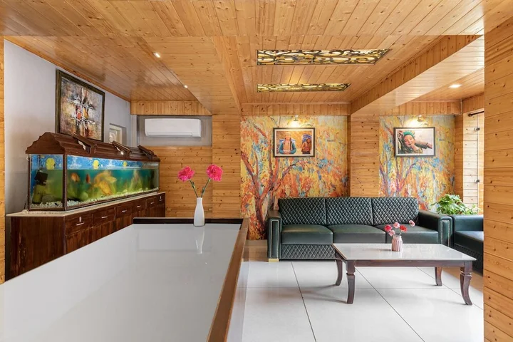 Куфри: Maple Resort Chail