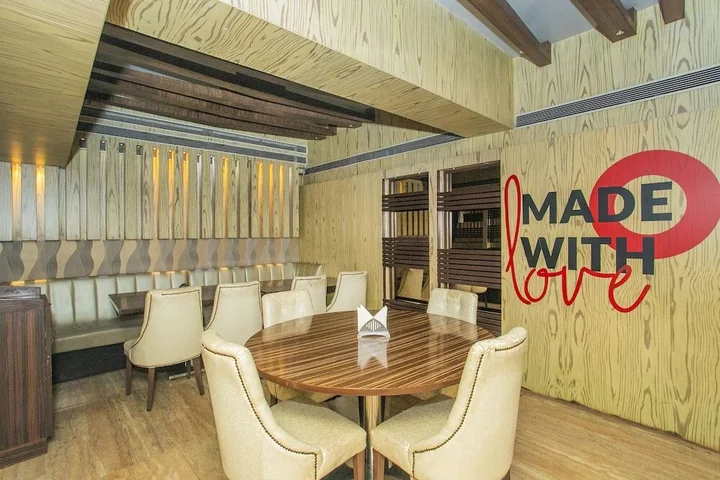 Бангалор: R D Suites A Business Hotel