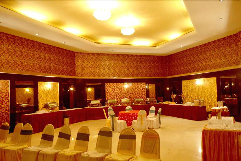 carousel image 2
