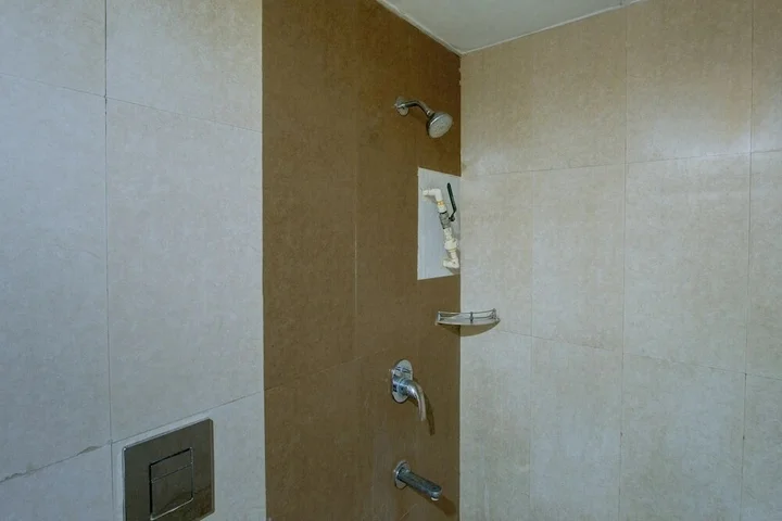 Бахадургарх: Motel Gajraj Continental by OYO Rooms