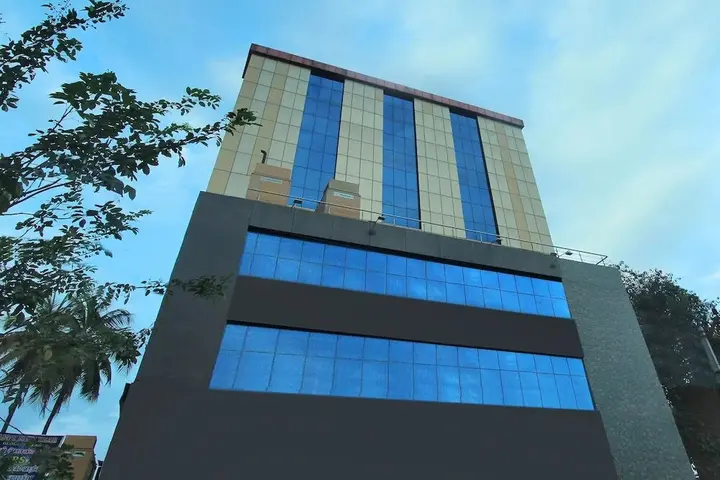Бахадургарх: Motel Gajraj Continental by OYO Rooms