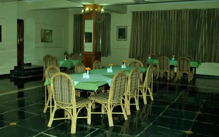 Панна: Greenwood Hotel