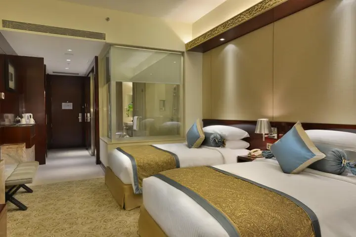 Ахмедабад: Crowne Plaza Ahmedabad City Centre by IHG