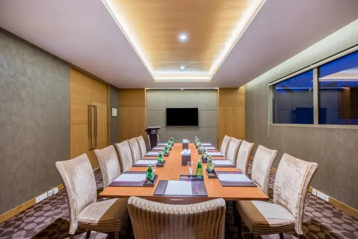 Ахмедабад: Crowne Plaza Ahmedabad City Centre by IHG