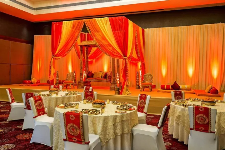 Ахмедабад: Crowne Plaza Ahmedabad City Centre by IHG